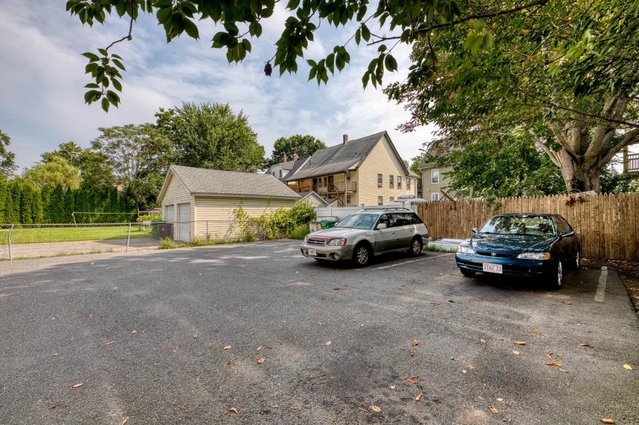 Humble Home With Free Breakfast Offered If Requested! Chicopee Esterno foto