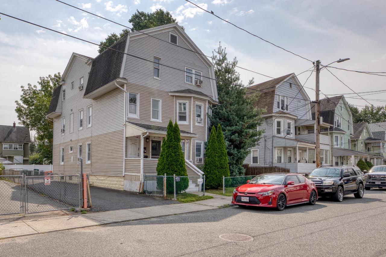 Humble Home With Free Breakfast Offered If Requested! Chicopee Esterno foto